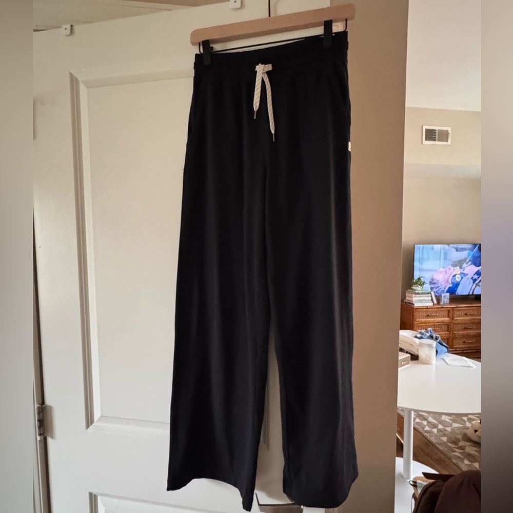 Vuori Halo Wide Leg Pant